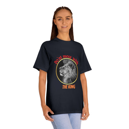Unisex Classic Tee - Don't Mess With The King, Funny Gift, Animal Lover Shirt, Casual Wear, Birthday Present, Unique Graphic Tee