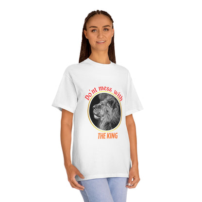 Unisex Classic Tee - Don't Mess With The King, Funny Gift, Animal Lover Shirt, Casual Wear, Birthday Present, Unique Graphic Tee